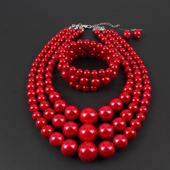 3 piece set - Three Layered Red Beaded Necklace Set - Picture 2 of 4